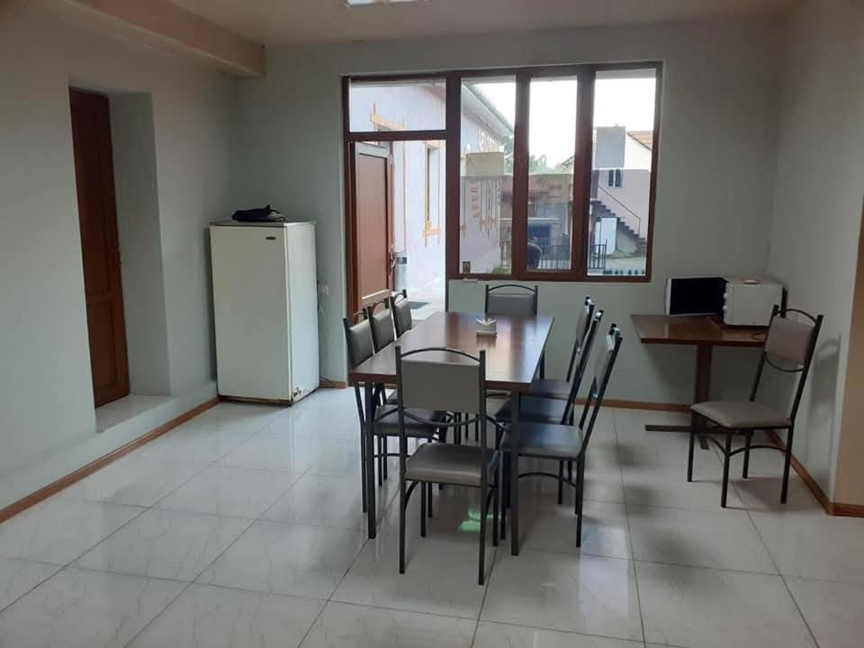Tigris Dilijan Hotel Екстер'єр фото
