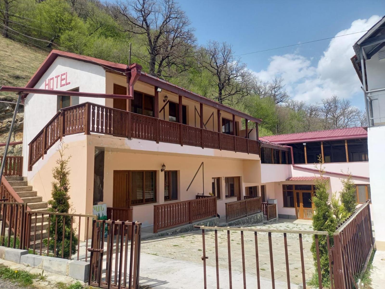 Tigris Dilijan Hotel Екстер'єр фото